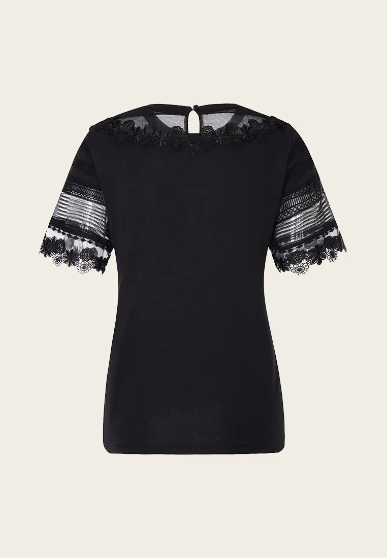 Mesh Mix Lace Detailing Black T-shirt