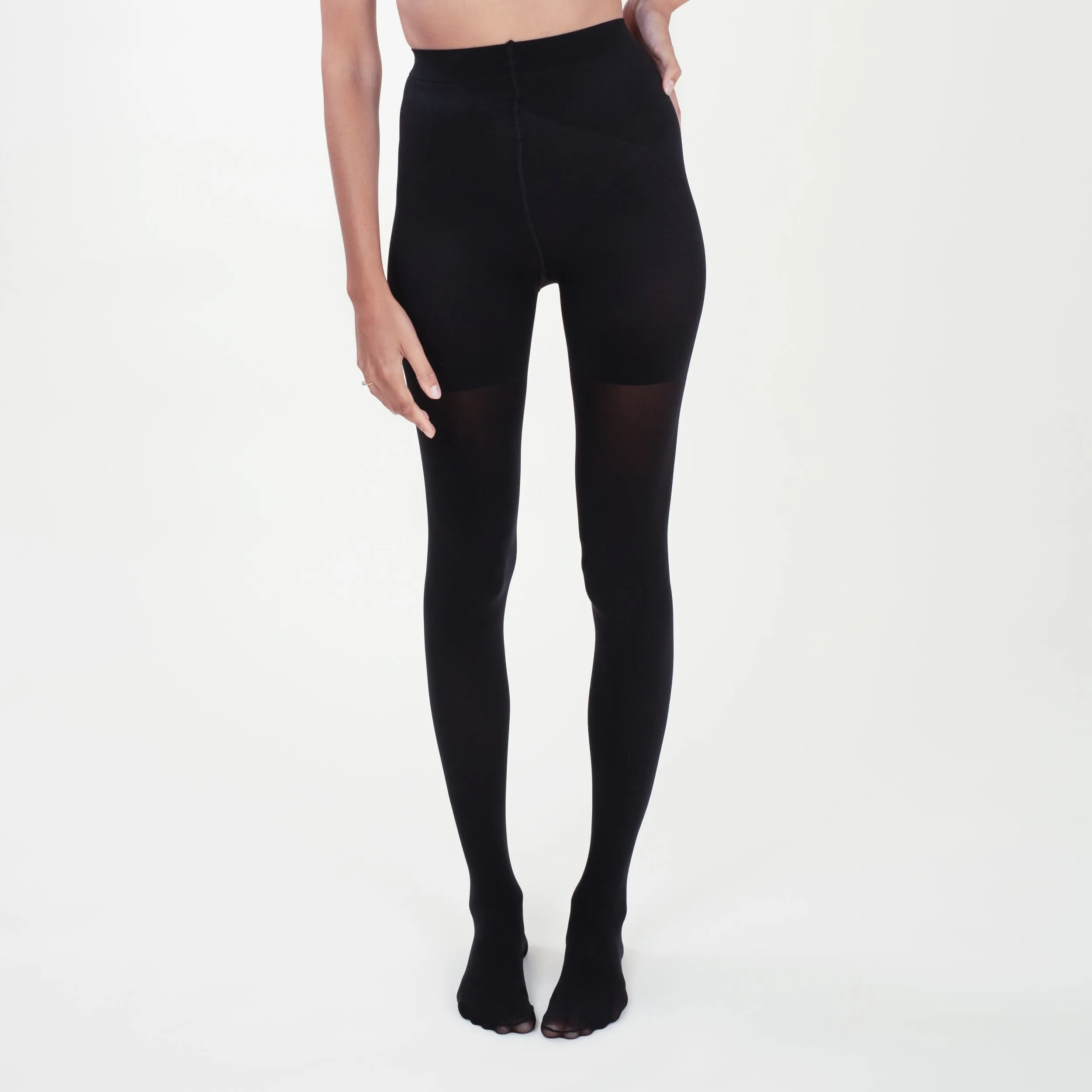 Threads Tights - Opaque :: Black